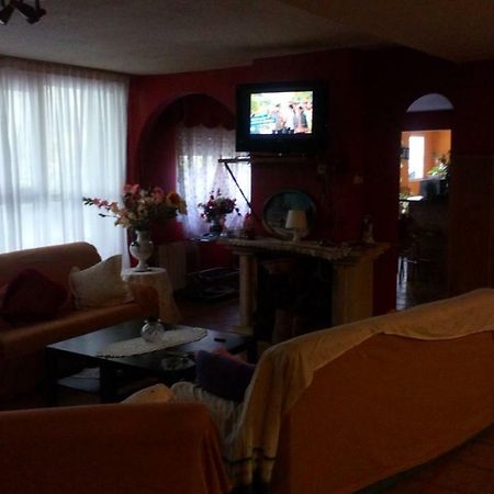 Hostal El Venero Sotillo de la Adrada Exteriér fotografie