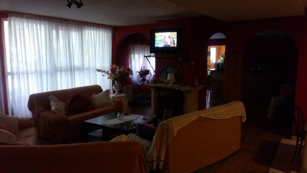 Hostal El Venero Sotillo de la Adrada Exteriér fotografie